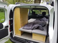 Bild zeigt Bett im Dacia Dokker, 185x125 (92) cm LxB